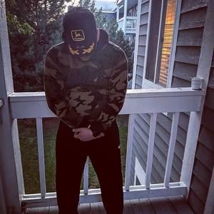 Meet your Posher, Gustavo